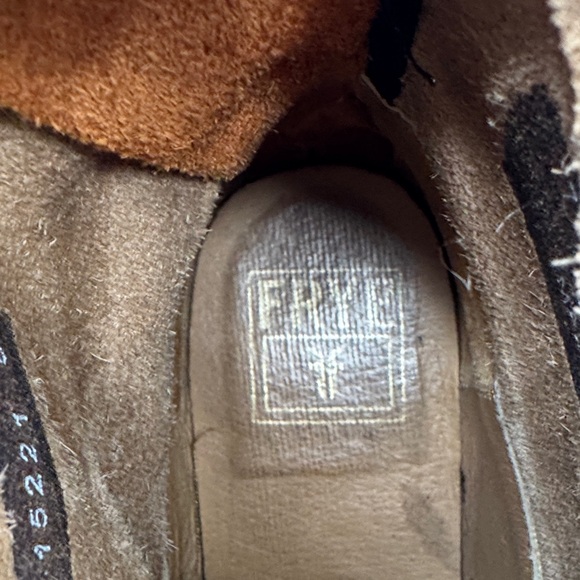 Frye Jamie Zip up Bootie ankle boots in brown tan leather and suede size 7.5 - Picture 13 of 14